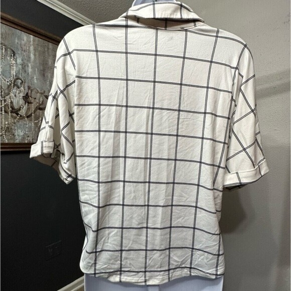 Sweet Rain Button Down Black&White Plaid Striped Size Medium Blouse Top - Picture 9 of 11